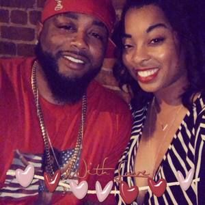 Meet your Posher, Dequala